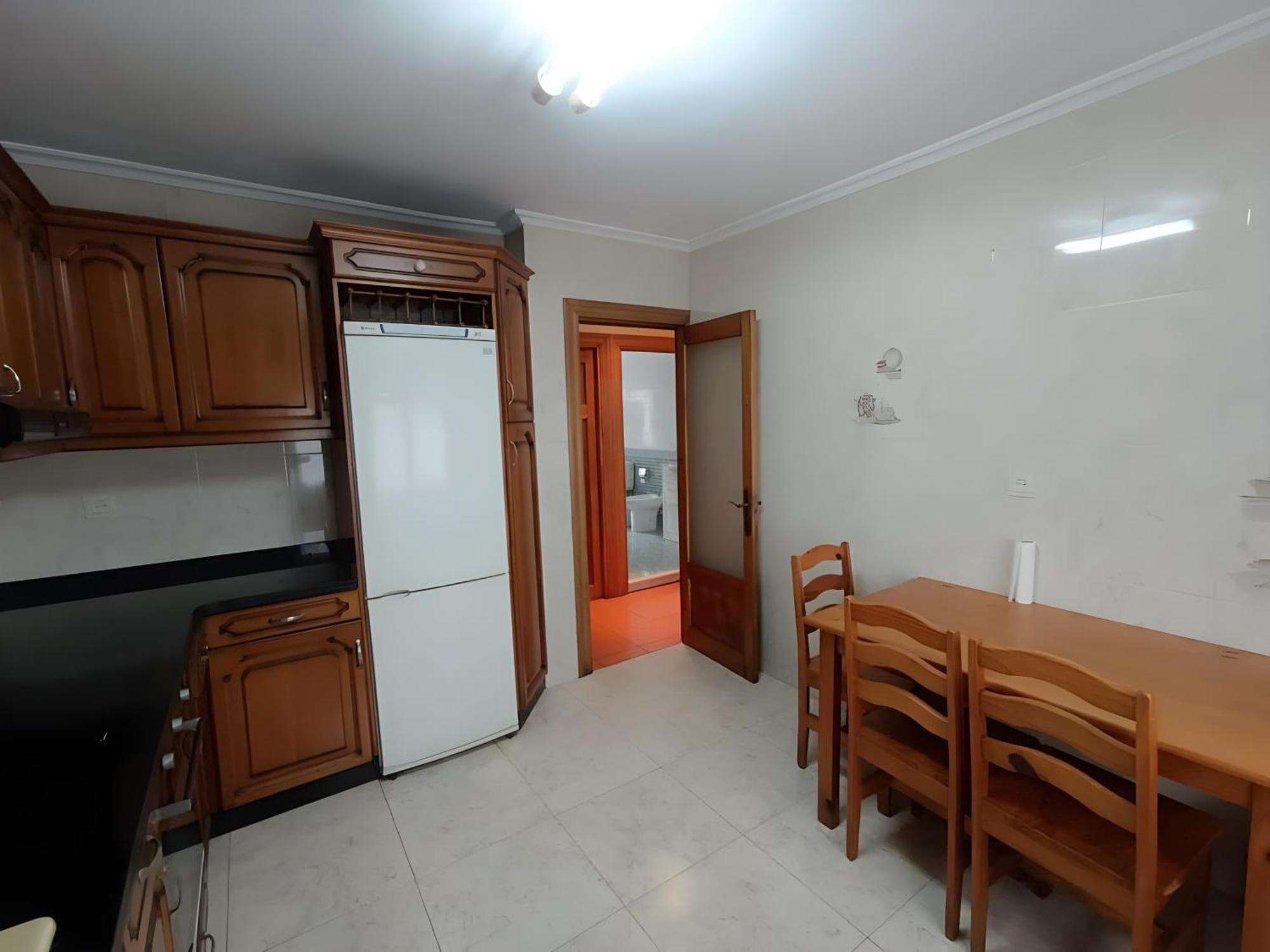 Piso Acogedor Y Luminoso Avilés Екстериор снимка